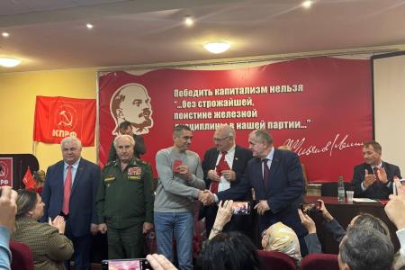 Коммунисты Донецкой Народной Республики достойно отметили дату воссоединения с Россией
