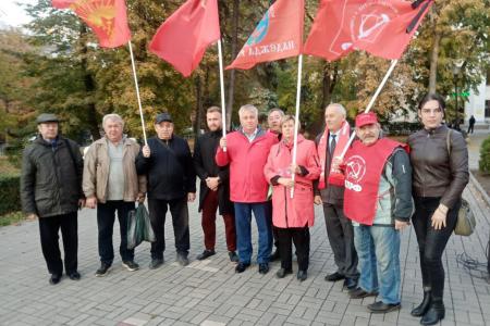Нина Останина: В Память защитников Белого Дома!