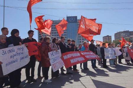 «Обещали победу демократии - получили нищету народа и деспотизм олигархии!». Митинг в Ростове-на-Дону