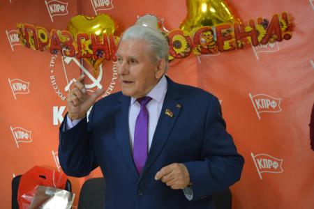 День мудрости и уважения: коммунисты Забайкалья чествовали старшее поколение