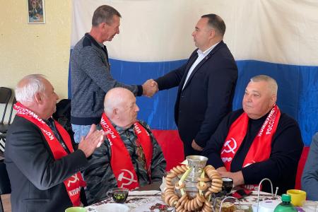 Состоялась рабочая поездка коммунистов Крымского рескома КПРФ в Красногвардейский район Республики