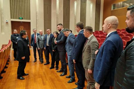 Дни братства и взаимного обучения: делегация КПРФ с визитом в Китае