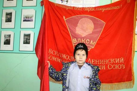 Саратовские коммунисты и комсомольцы отметили 107-ю годовщину со дня создания Ленинского комсомола