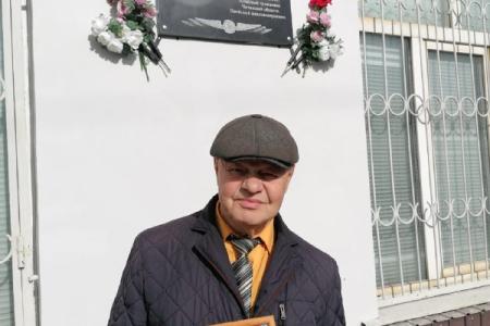 Забайкальский край. Память Героя Социалистического Труда увековечена: коммунист Карымского местного отделения КПРФ получил благодарность за обновление мемориала