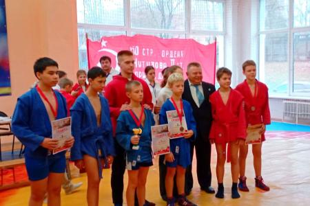 В Калуге состоялся спортивный турнир по самбо, посвящённый Дню воинской славы России — военному параду на Красной площади 7 ноября 1941 года