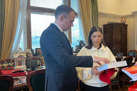 Г.А. Зюганов встретился с военкором Первого канала Ириной Куксенковой