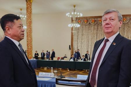 Дмитрий Новиков: Плечом к плечу ради строительства справедливого мира