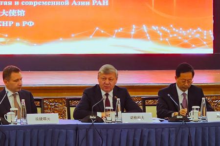 Дмитрий Новиков: Плечом к плечу ради строительства справедливого мира