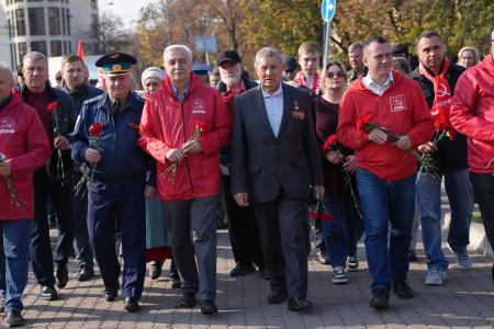 Краснодарский край. Коммунисты и сторонники КПРФ отметили День Великого Октября