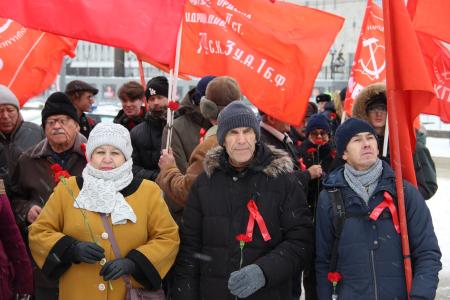 В Томской области коммунисты отметили Красный Октябрь