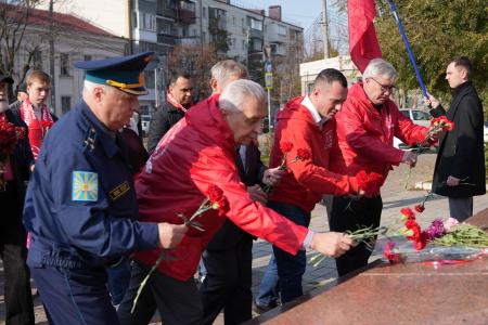 Краснодарский край. Коммунисты и сторонники КПРФ отметили День Великого Октября