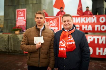 7 ноября в Нижнем Новгороде состоялась памятная акция, посвященная 108-й годовщине Великого Октября