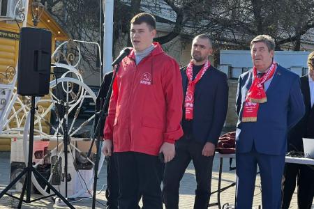 День Великой Октябрьской социалистической революции в Ставрополе