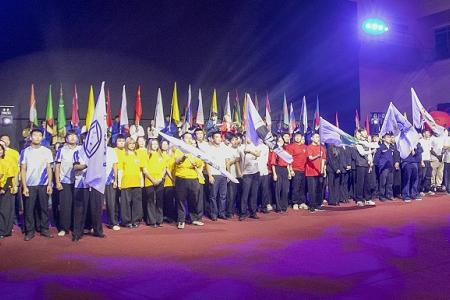 Вице-спикер парламента Калмыкии – первый секретарь рескома партии Николай Нуров поздравил участников форума «Лидеры КалмГУ - будущее Калмыкии»
