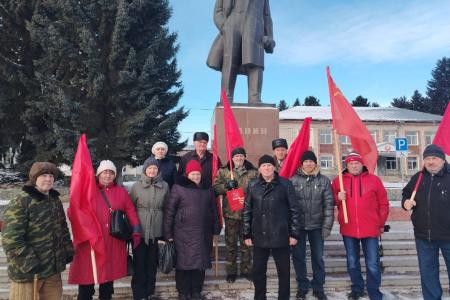 Коммунисты Алтайского края отметили 108-ю годовщину Великого Октября