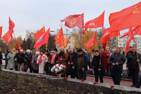 Орловская область. Великий Октябрь зовет нас в будущее!