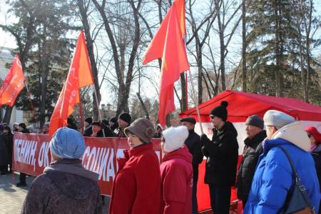 Приамурские коммунисты встретили 108-ю годовщину Великого Октября