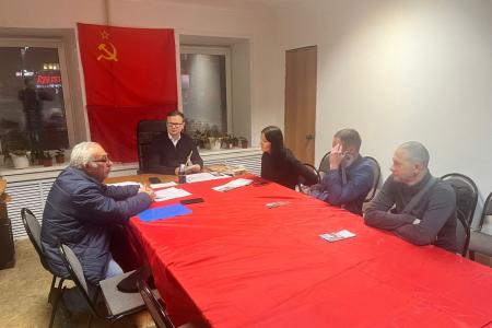 Владимир Исаков провёл приём населения в городе Туле