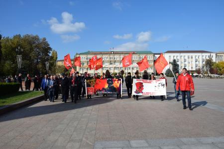 Дагестан. В Махачкале отметили 108-ю годовщину Великого Октября