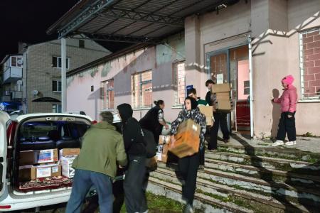 7 ноября в Карачаево-Черкесии: боевой пикет КПРФ, отправка гуманитарного груза на СВО, собрания, возложения венков и цветов, поздравления ветеранов на дому и другое