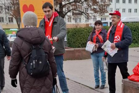 В Рязанской области отметили 108-ю годовщину Великого Октября по всему региону