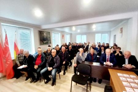 В Южной Осетии состоялось торжественное мероприятие, посвящённое 107-й годовщине со дня образования ВЛКСМ