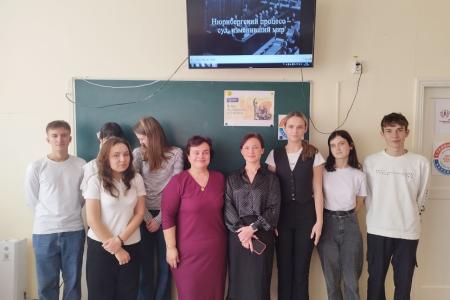 Крымские комсомольцы провели мероприятие, посвященное юбилею Нюрнбергского процесса: «Нюрнбергский процесс – суд, изменивший мир»