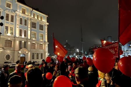 Санкт-Петербург. Крейсер «Аврора» — наша гордость и наша путеводная звезда