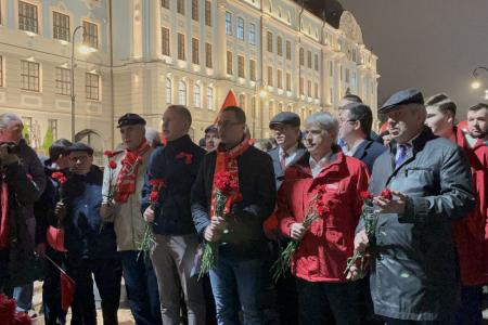 Санкт-Петербург. Крейсер «Аврора» — наша гордость и наша путеводная звезда