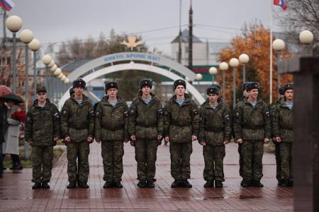 Сенатор Айрат Гибатдинов принял участие в открытии памятников павшим десантникам-разведчикам и воинам-десантникам в Ульяновске