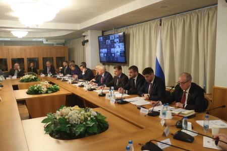 Николай Харитонов: «Вопрос энергоразвития Дальнего Востока и Арктики требует решающего участия государства!»