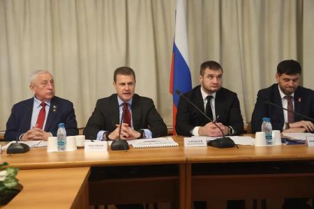 Николай Харитонов: «Вопрос энергоразвития Дальнего Востока и Арктики требует решающего участия государства!»