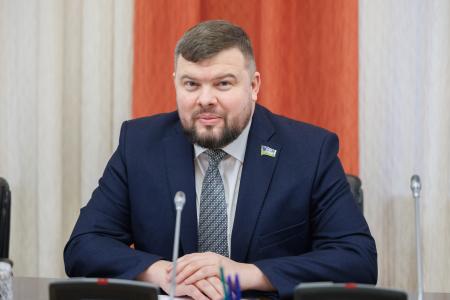 ХМАО – Югра. Депутаты КПРФ твердо отстаивают в региональном парламенте проверенную временем двухуровневую систему местного самоуправления