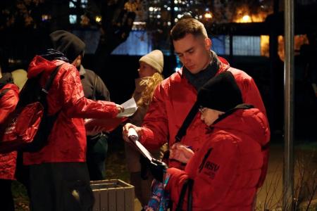 Москва. Массовая встреча депутата Обухова с жителями Хорошёво-Мнёвников. Про новую «эпидемию» платных парковок