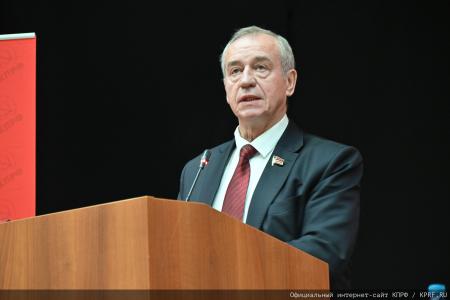 В Подмосковье проходит семинар-совещание руководителей региональных комитетов КПРФ