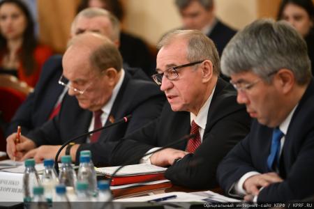 Г.А. Зюганов: Защита Байкала - это спасение будущего