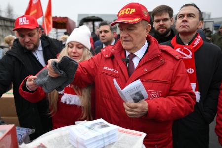 В единстве фронта и тыла. 146-й гуманитарный конвой КПРФ