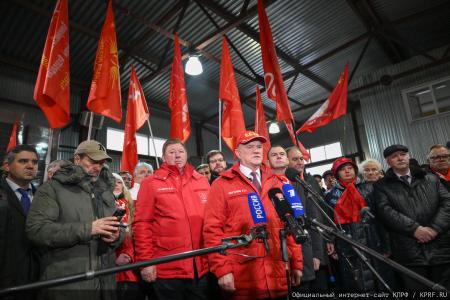 В единстве фронта и тыла. 146-й гуманитарный конвой КПРФ