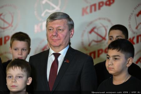 Состоялся торжественный вечер “10 лет проекту: “Дети России - Детям Донбасса””