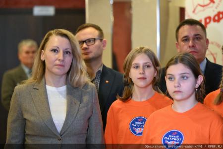 Состоялся торжественный вечер “10 лет проекту: “Дети России - Детям Донбасса””