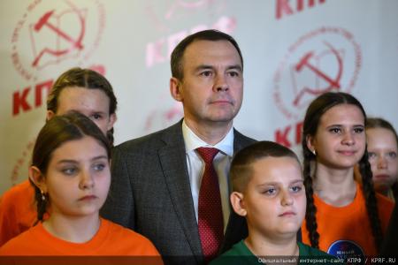 Состоялся торжественный вечер “10 лет проекту: “Дети России - Детям Донбасса””