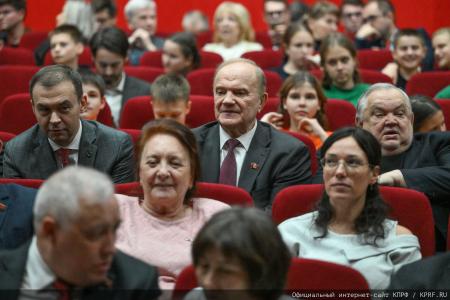 Состоялся торжественный вечер “10 лет проекту: “Дети России - Детям Донбасса””