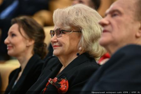 В Госдуме прошло торжественное мероприятие, посвященное Дню матери
