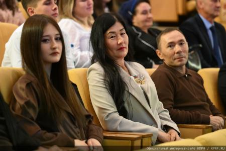 В Госдуме прошло торжественное мероприятие, посвященное Дню матери