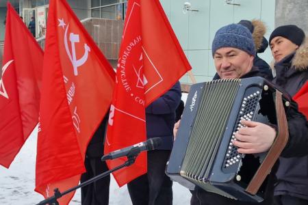 Якутия: «Борьба за самую справедливую и совестливую власть продолжается, а значит, и Революция не окончена!»