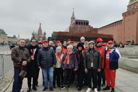 Москва. Рязанские коммунисты приняли участие в мероприятиях, приуроченных к 108-й годовщине Великого Октября