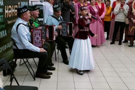 Нина Останина: Встречая День матери