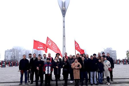 Слава первого удара. В Ростове-на-Дону коммунисты отметили 84-ю годовщину первого освобождения города от фашистов