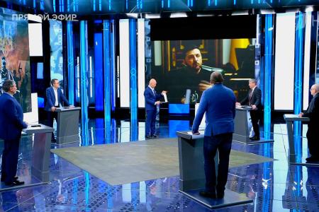 Дмитрий Новиков на Первом канале о стратегии киевских мафиози и о гонке вооружений в Азии