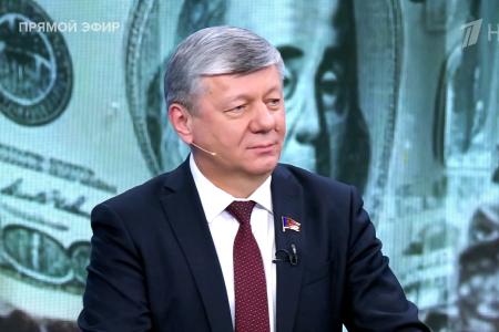 Дмитрий Новиков на Первом канале о стратегии киевских мафиози и о гонке вооружений в Азии